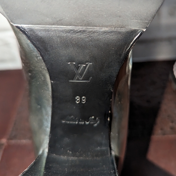 Louis Vuitton Metallic Platform Heels size 8 - Picture 13 of 16